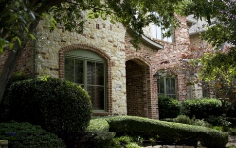 Lexington builds custom homes in Dallas and Plano in the finest Neighborhoods in the area